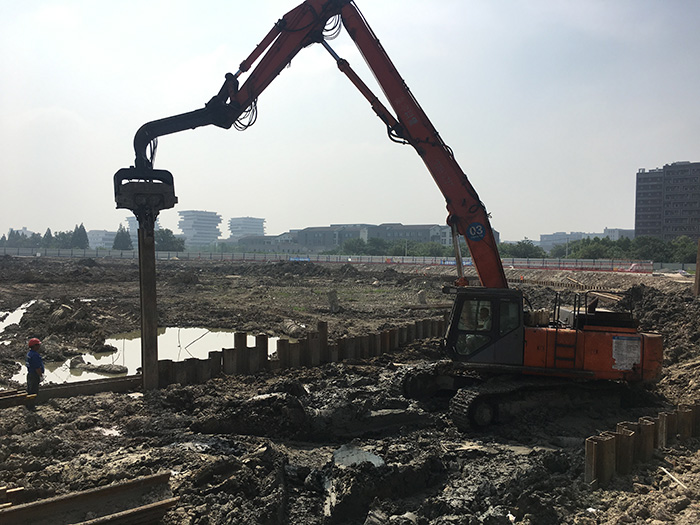 日立450樁機(jī)(3)